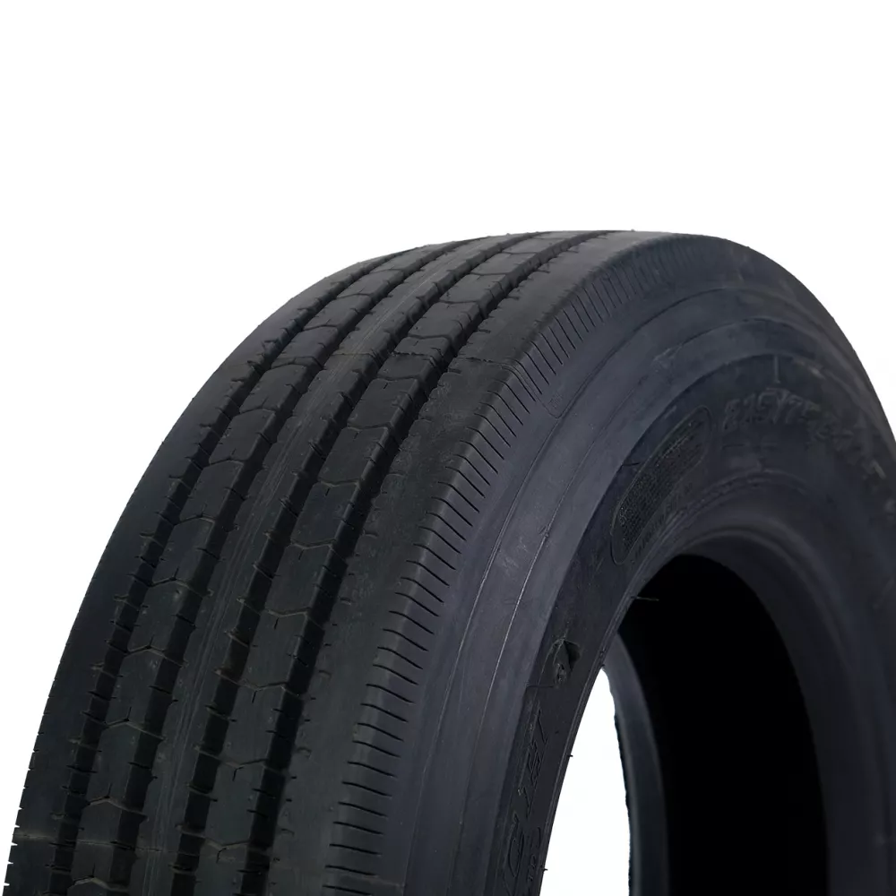 Грузовая шина 215/75 R17,5 Long March LM-216 16PR в Лесном